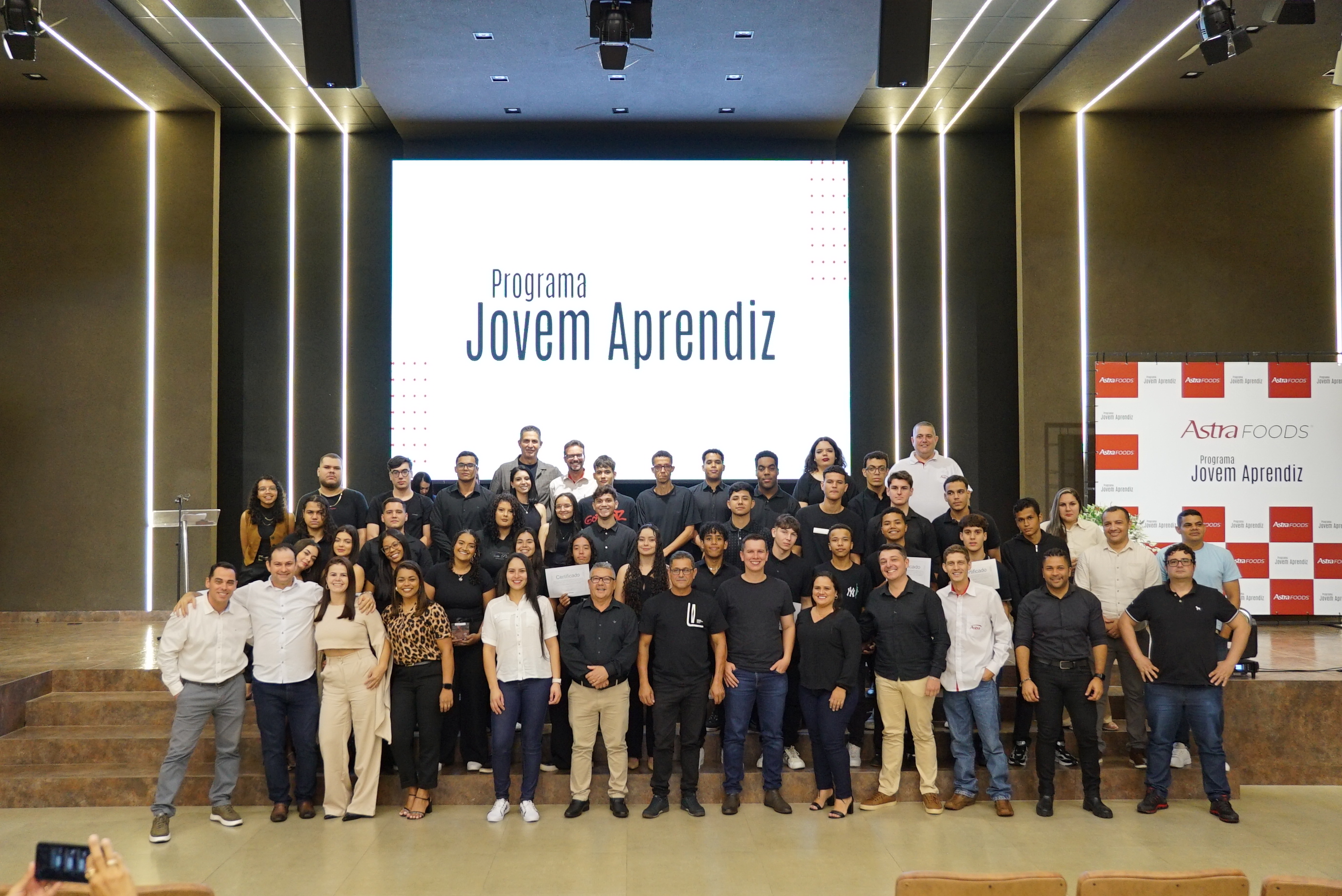 Emoção e orgulho marcaram o encerramento de mais uma edição do programa Jovem Aprendiz Astra Foods